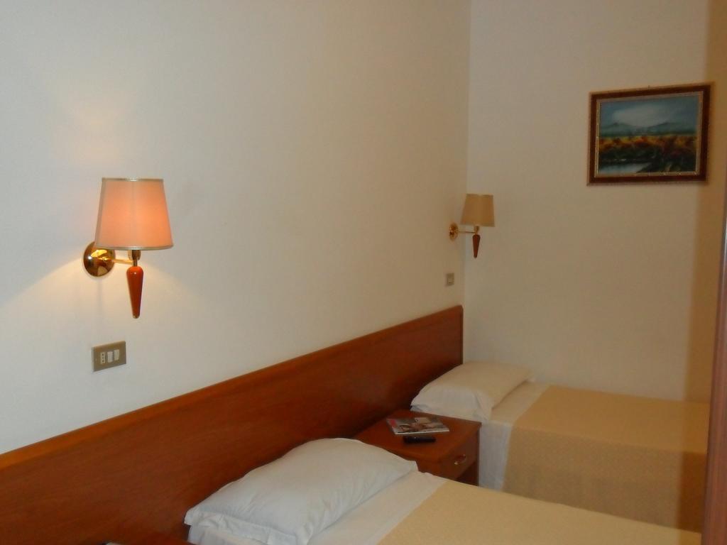 Hotel Magnolia Vieste Kamer foto
