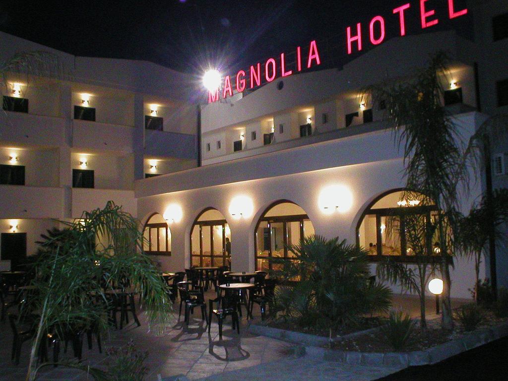 Hotel Magnolia Vieste Buitenkant foto