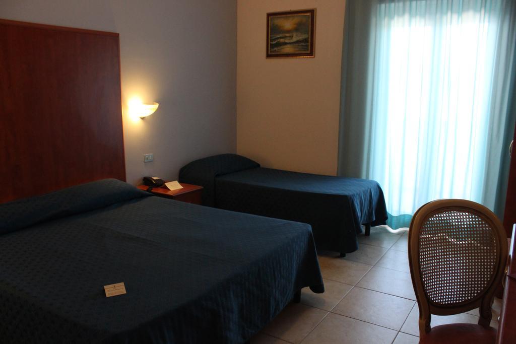 Hotel Magnolia Vieste Buitenkant foto